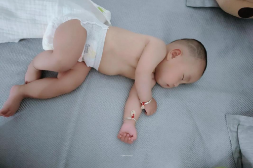 荆州9个月宝宝可以吃盐吗
