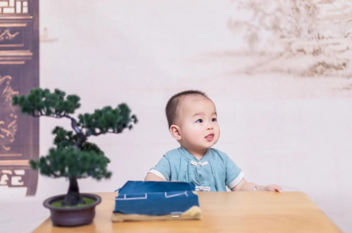 荆州宝宝几个月可以笑出声